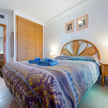 Apartment Hauzify I Oliveres Hospitalet De L'Infant
